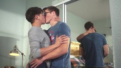 bar bareback from Emo Twinks